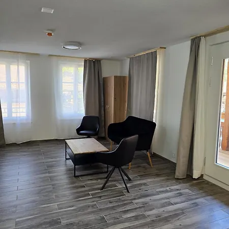 Hotel Kreuz 3*