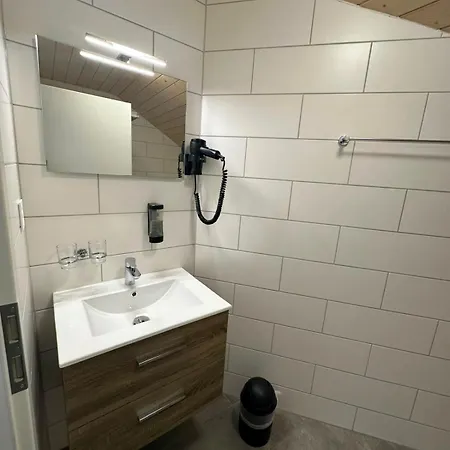 Kreuz Hotel 3*