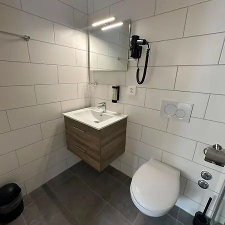 Hotel Kreuz 3*